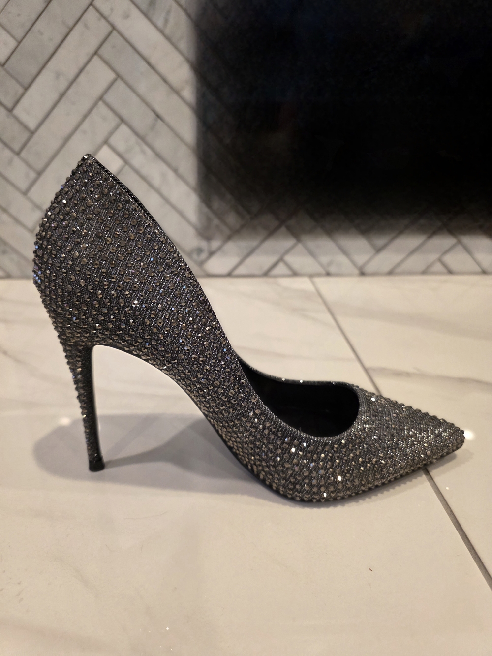 STEVE MADDEN